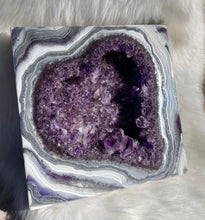 Load image into Gallery viewer, Amethyst 3D Heart-Shaped Geode 14" x 14" x 3.5"