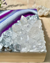 Load image into Gallery viewer, Blue-Violet Orchid & Silver Geode with Clear Quartz 6" x 6" x 2.75"