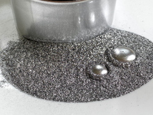 Load image into Gallery viewer, Platinum Floating Pigment Powder - 50g