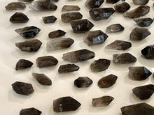 Load image into Gallery viewer, Raw Smoky Quartz Points - Bulk - 25-50mm
