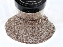 Load image into Gallery viewer, Champagne - Fine Glitter - 100g
