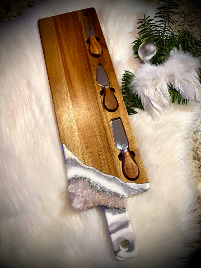 Charcuterie Board w/ Knives - White & Silver w/ Lavender Rose Quartz - 22" x 6" x 1.75"